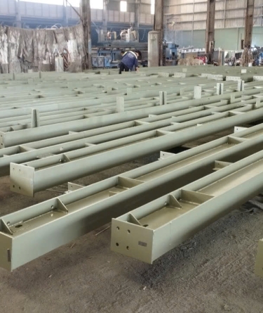 Kèo thép nhẹ là gì? Ưu điểm và ứng dụng trong xây dựng hiện đại