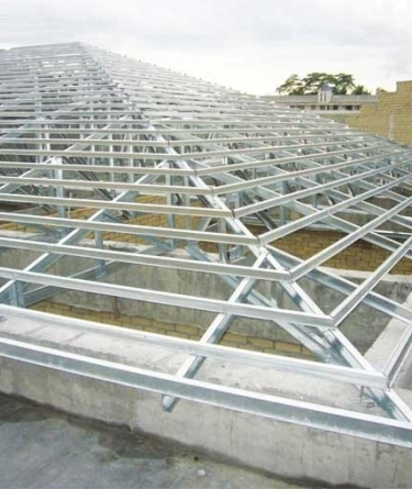 Đơn vị thi công khung kèo mái ngói uy tín - CHENG YUAN